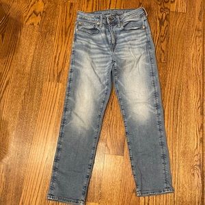 Men’s American Eagle blue jeans in size 28x28